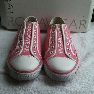 Ladies sneakers